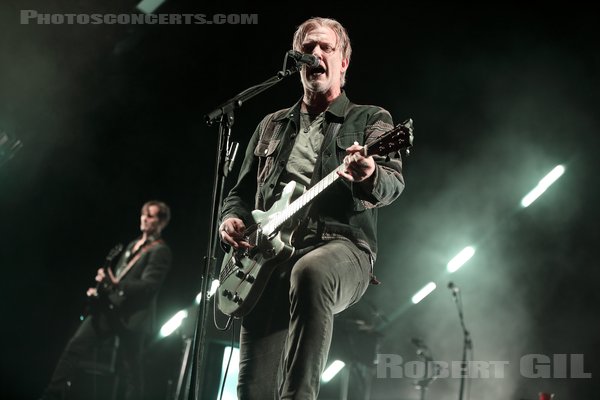 QUEENS OF THE STONE AGE - 2023-11-07 - PARIS - Accor Arena - Joshua Michael Homme III - Dean Anthony Fertita